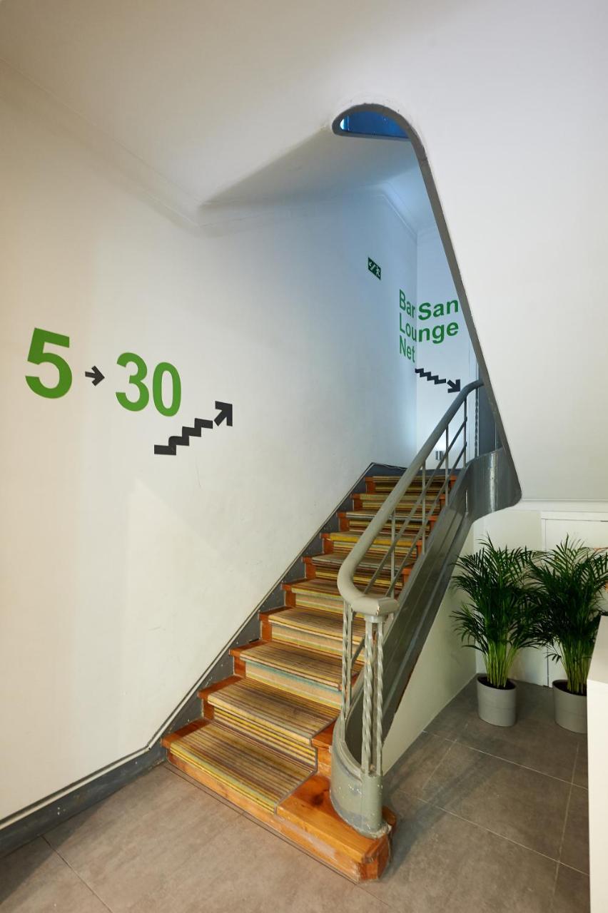 Hello Lisbon Santa Catarina Suites Exterior foto